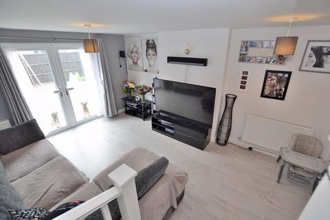 13 Hamilton Way, Coningsby, Lincoln, LN4 4ZW