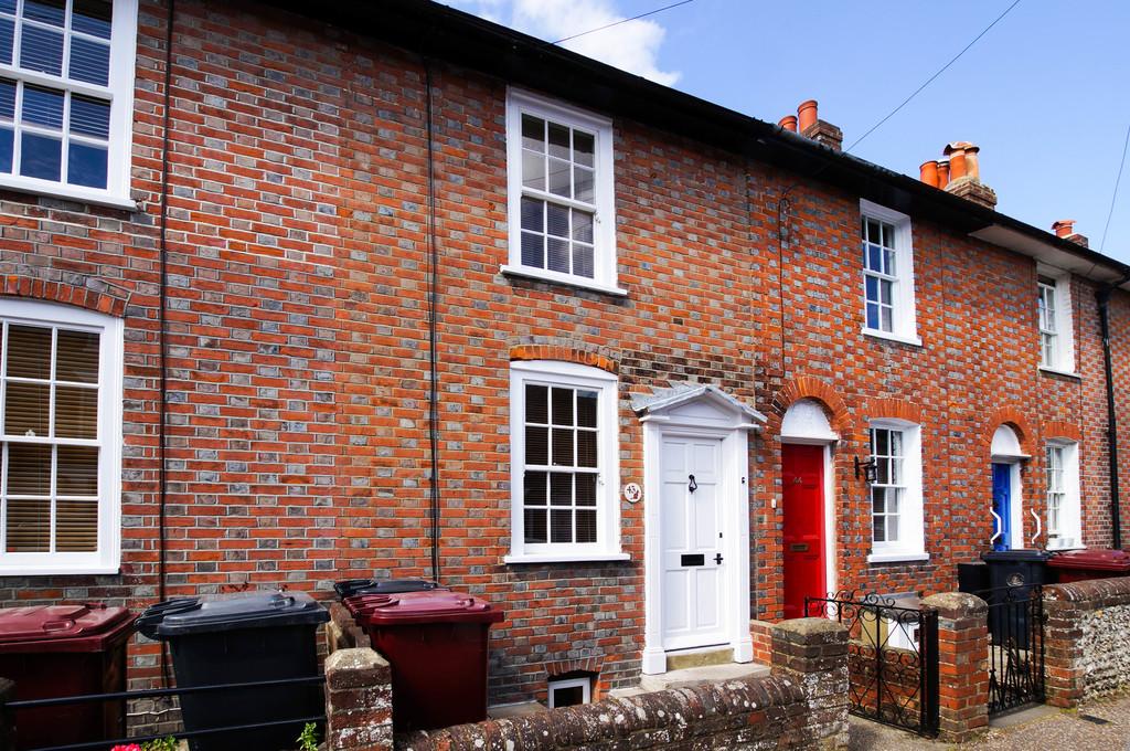 Cavendish Street, Chichester 2 bed cottage £325,000