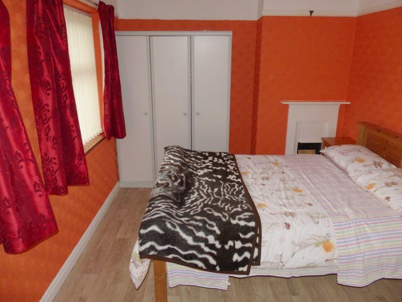 Bed 1 (2)