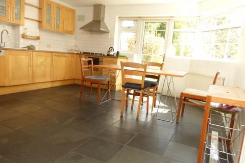 61 Emmanuel Road, Sutton Coldfield, B73 5LY
