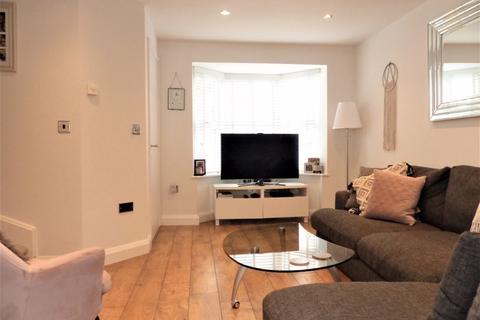 98 Wheatmoor Road, Sutton Coldfield, B75 7JS