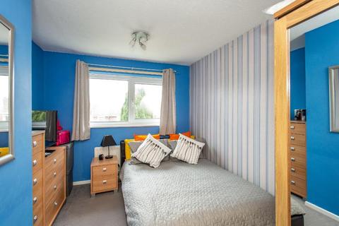 98 Stapleton Road, Orpington, BR6 9TR