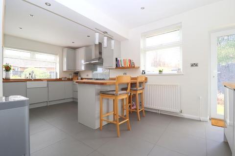 2 Lancaster Avenue, Luton, LU2 7AD
