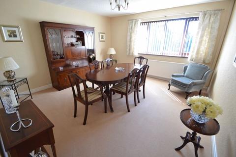 14 Barton Hey Drive, Wirral, CH48 2LE