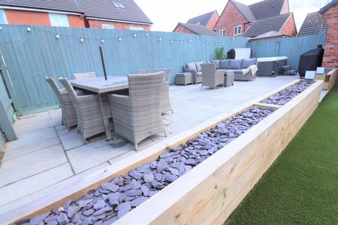 51b Bridle Road, Eastham, Wirral, CH62 8AT