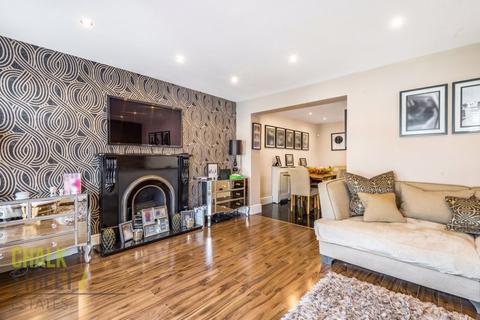 133 Briscoe Road, Rainham, RM13 9QQ