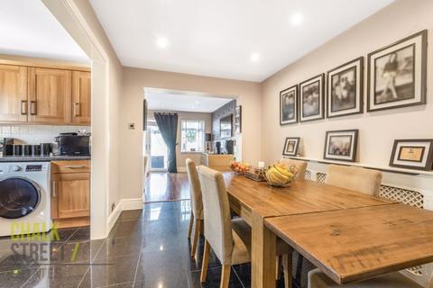 133 Briscoe Road, Rainham, RM13 9QQ
