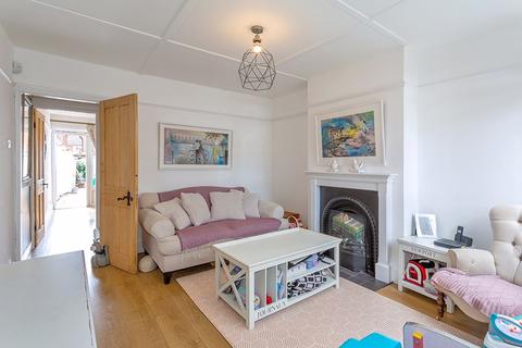 11 Rushett Road, Thames Ditton, KT7 0UX