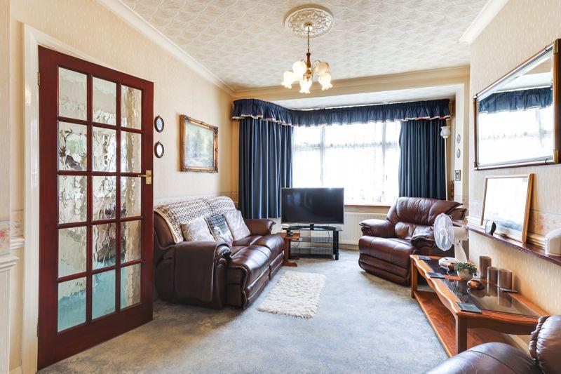 Windsor Road, Enfield 3 bed terraced house £400,000