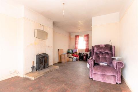 22 Ivelway, Crewkerne, TA18 8DG