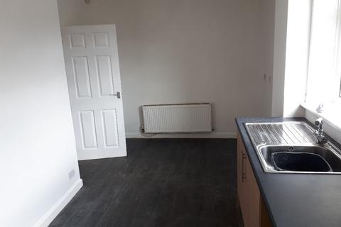 3 bedroom terraced house to rent - Woodville Avenue, Grove Hill, Middlesbrough