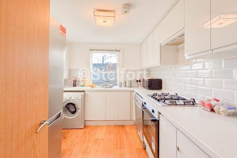 1 bedroom flat to rent, Hartham Road, London N7