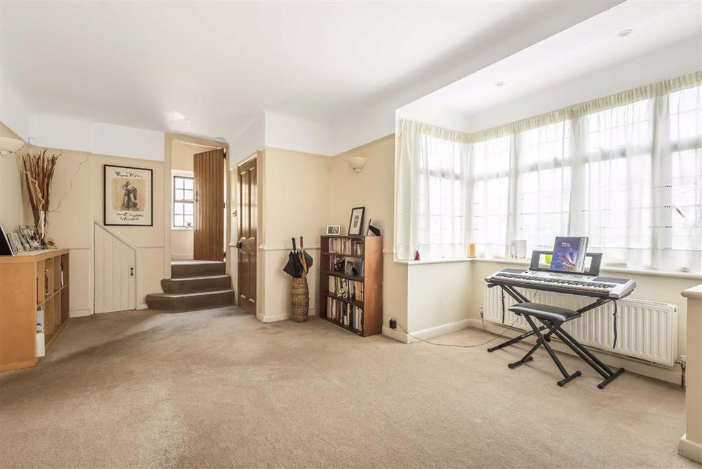 Oakridge Avenue, Radlett, Hertfordshire 4 bed house £1,250,000
