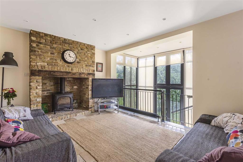Oakridge Avenue, Radlett, Hertfordshire 4 bed house £1,250,000