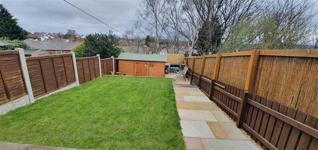 Rear enclosed Garden