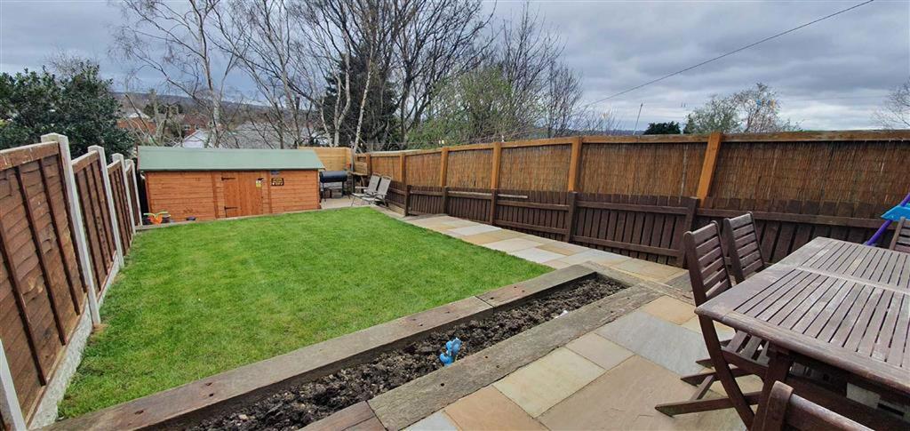 Rear enclosed Garden