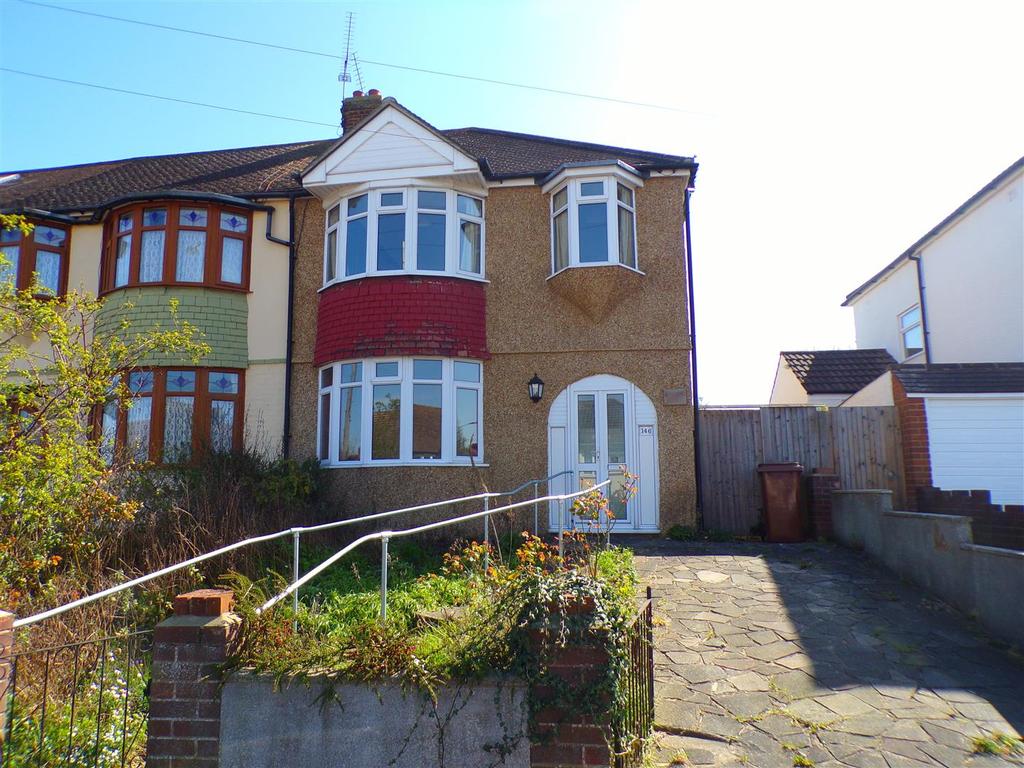 Woodlands Road, Gillingham, Kent 3 bed end of terrace house £250,000