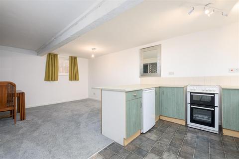 10 Franklin Square, Spilsby, PE23 5JD