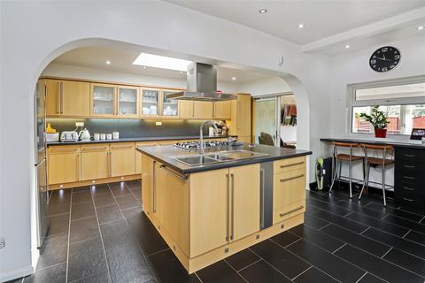1 Bagshaw Close, Ryton On Dunsmore, Coventry, CV8 3EX