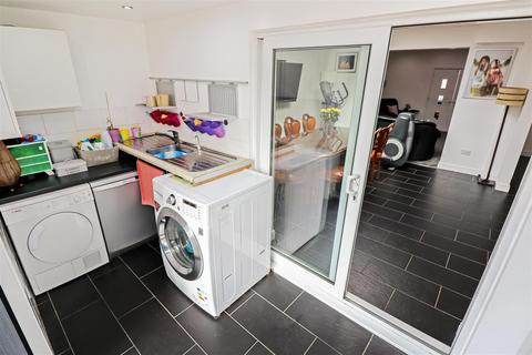1 Bagshaw Close, Ryton On Dunsmore, Coventry, CV8 3EX