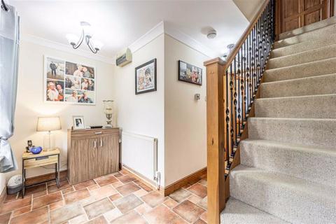 63 Broadway, Crowland, Peterborough, PE6 0BH
