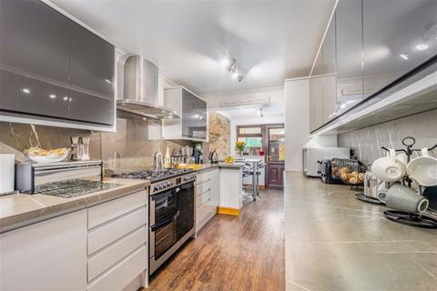 63 Broadway, Crowland, Peterborough, PE6 0BH