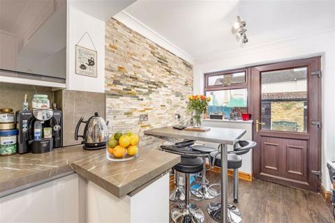 63 Broadway, Crowland, Peterborough, PE6 0BH