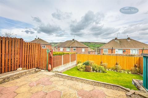 38 Hillcrest Road, Deepcar, Sheffield, S36 2QL