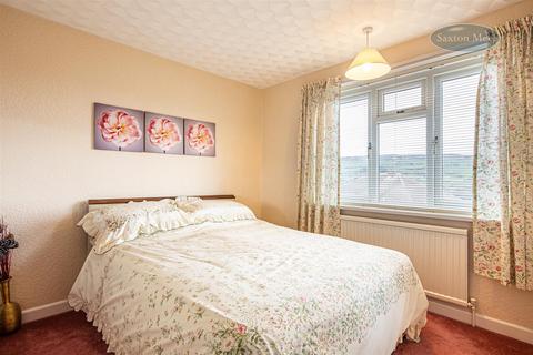 38 Hillcrest Road, Deepcar, Sheffield, S36 2QL