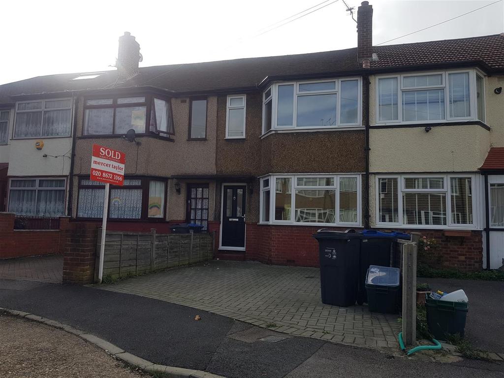 Roslyn Close Front.jpg