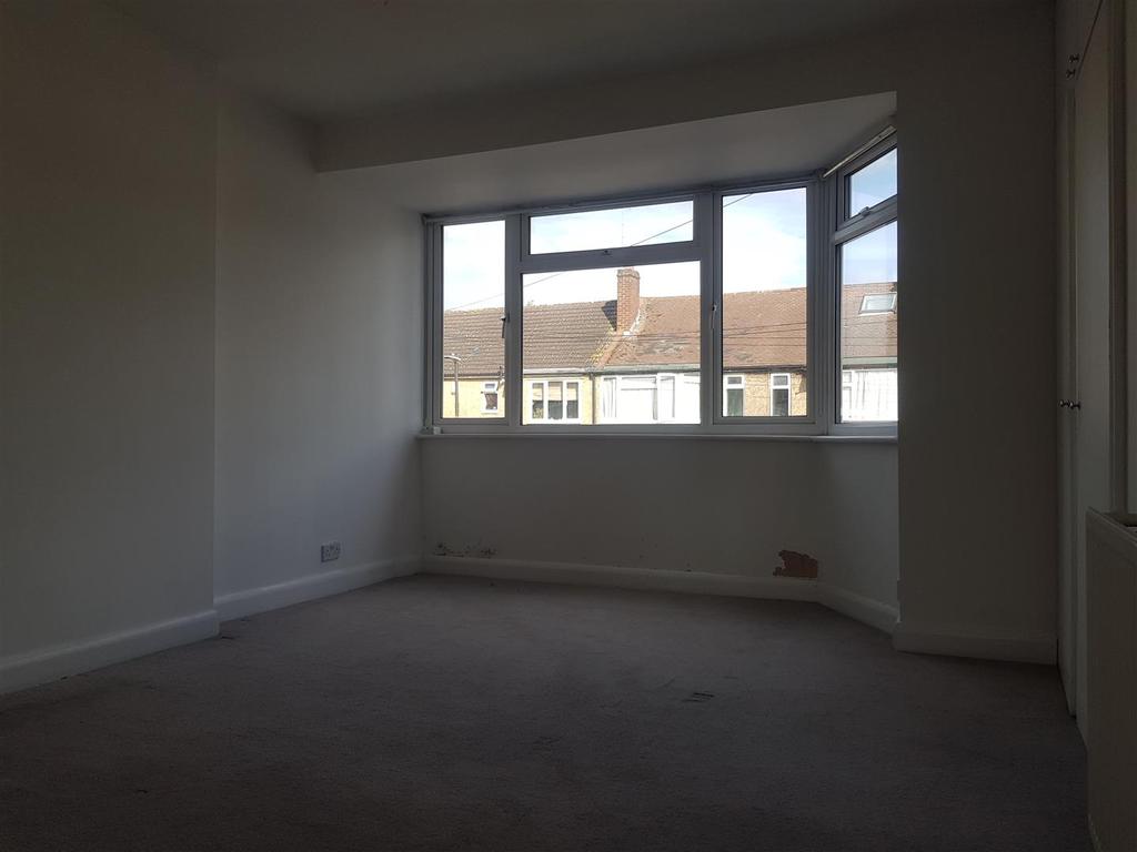Bedroom main.jpg