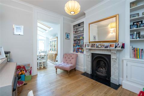 7 Courthope Villas, London, SW19 4EH