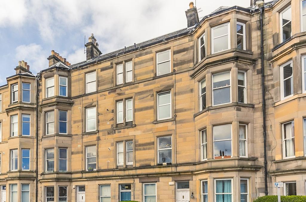 Bellevue Road, Bellevue, Edinburgh, EH7 1 bed flat £270,000