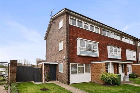 11 Beckett Walk, Beckenham, BR3 1JH