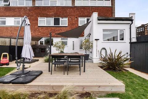 11 Beckett Walk, Beckenham, BR3 1JH