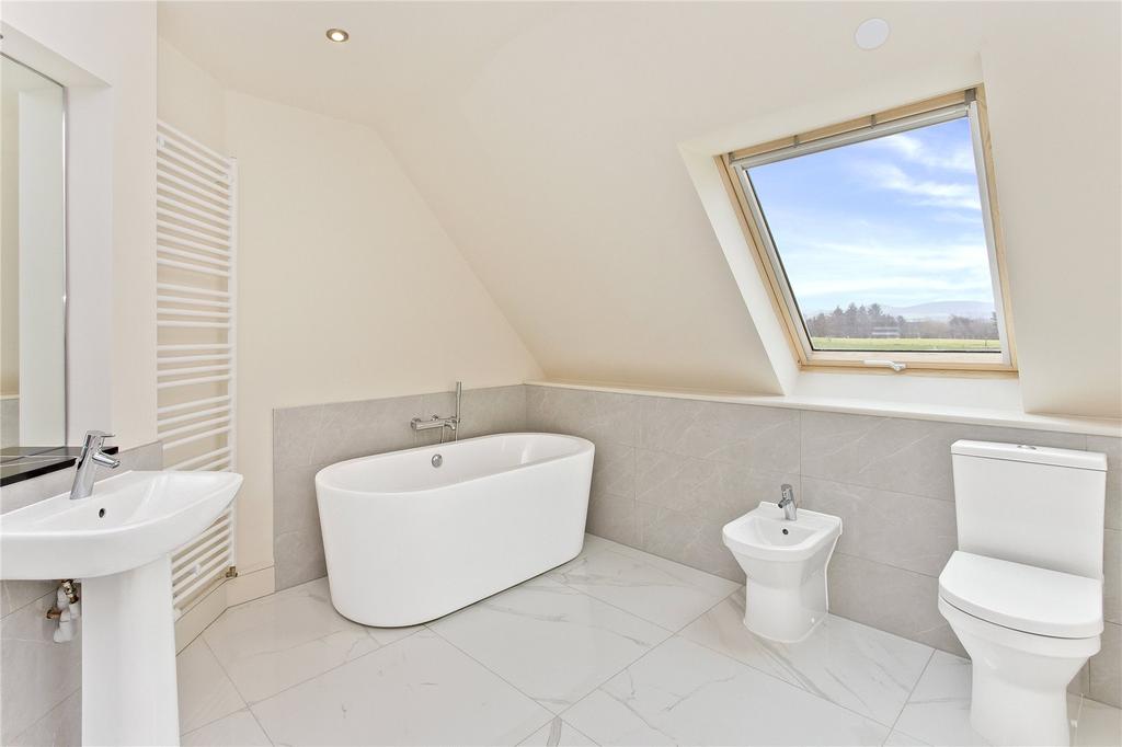 En Suite Bathroom