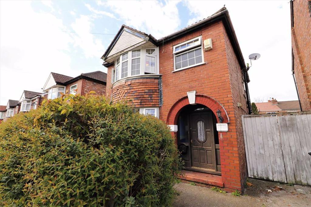 Bradfield Road, Stretford, Trafford, M32 3 bed detached house £300,000