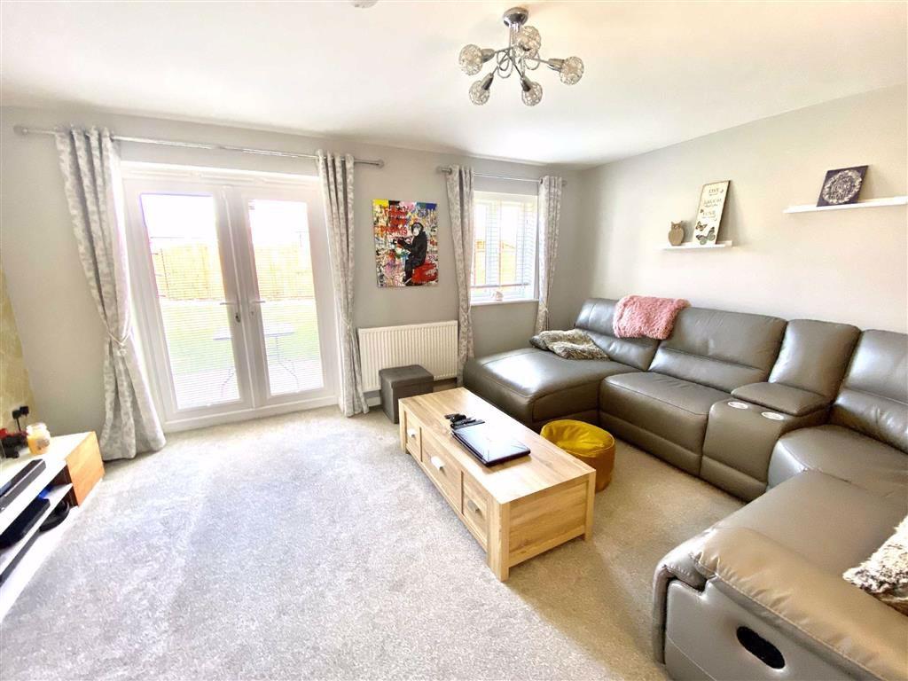 Gallus Drive, Hinckley 3 bed detached house £265,000