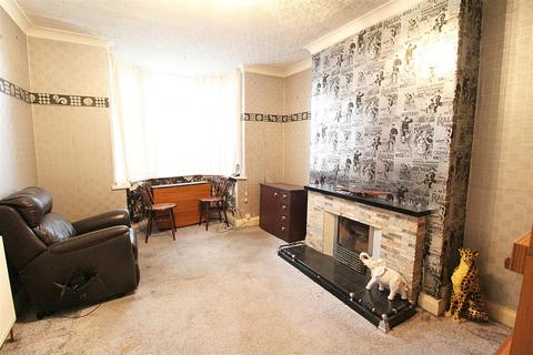 8 Pickering Road, Hull, HU4 6TL