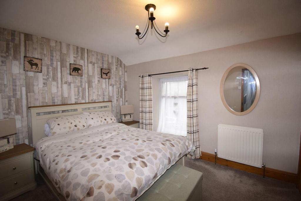 Chapel Street, Porthmadog 4 bed house £165,000