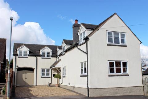32 Main Road, Austrey, Atherstone, CV9 3EH