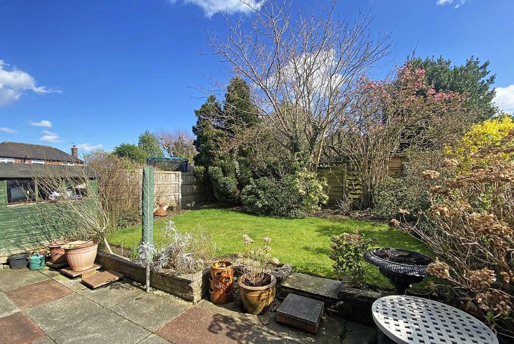 Downham Chase, Timperley, Cheshire 4 bed detached house £399,950