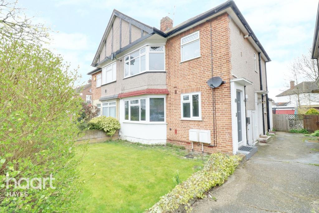 Shakespeare Avenue, Hayes 2 bed £290,000