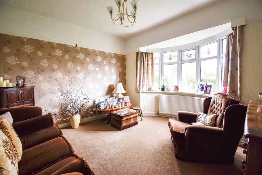 Sitting Room/Bedroom