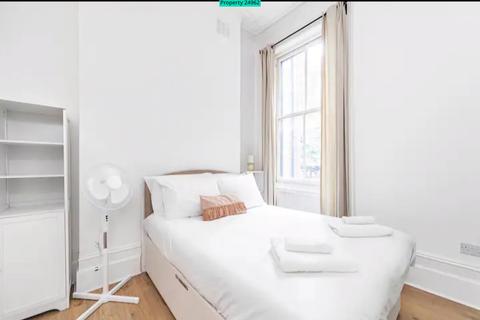 2 bedroom flat to rent, Castletown Road, London, W14 9HE