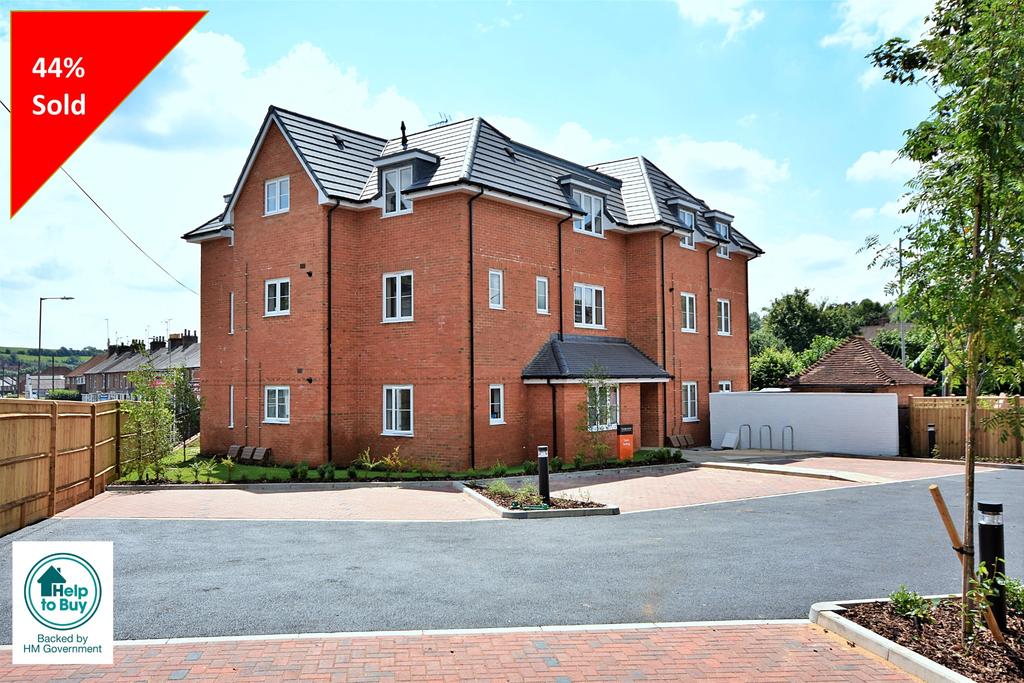 Asheridge Road, CHESHAM 2 bed apartment £325,000