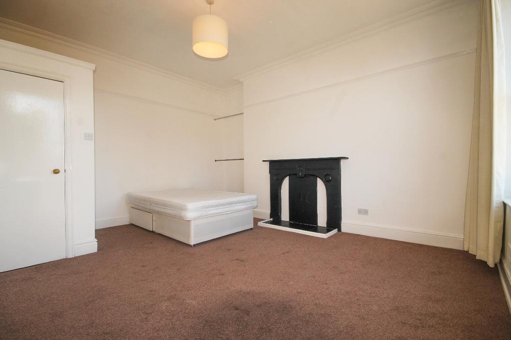 Bedroom 3 / Office
