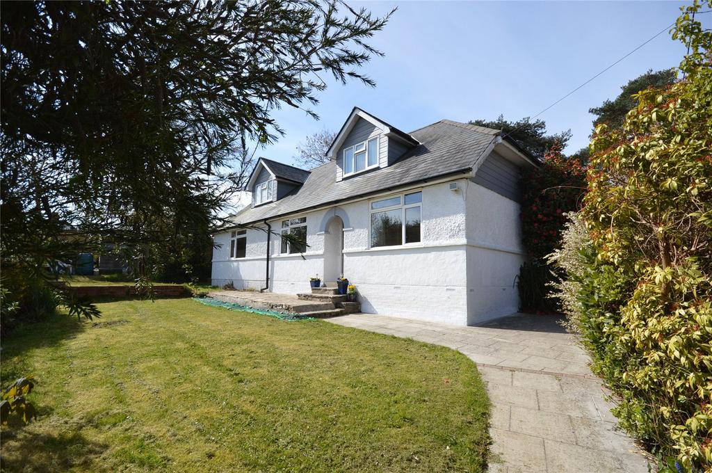 Lower Buckland Road, Lymington, SO41 4 bed detached house £675,000