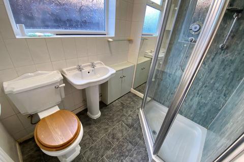 22 Draycott Close, Northampton, NN3 3BD