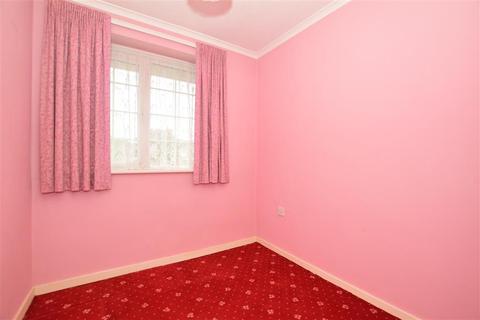 25 Apple Close, Snodland, ME6 5JP